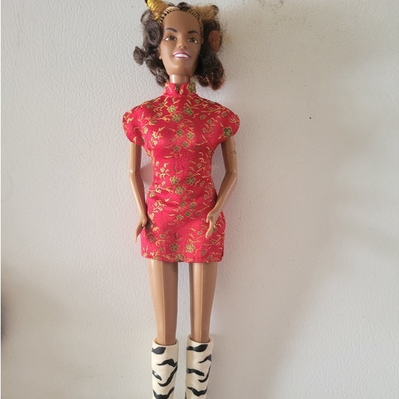 Vintage 1998 Scary Spice Barbie - Picture 1 of 6